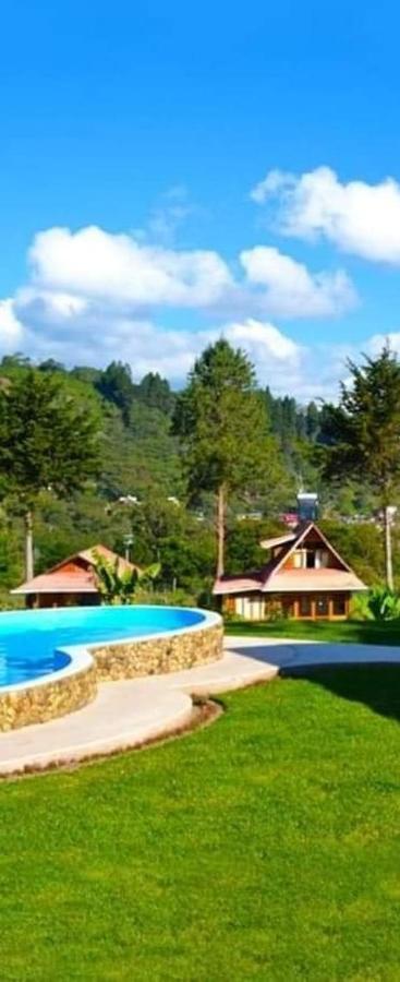 Hassinger Ranch Cabanas اوكسابامبا المظهر الخارجي الصورة