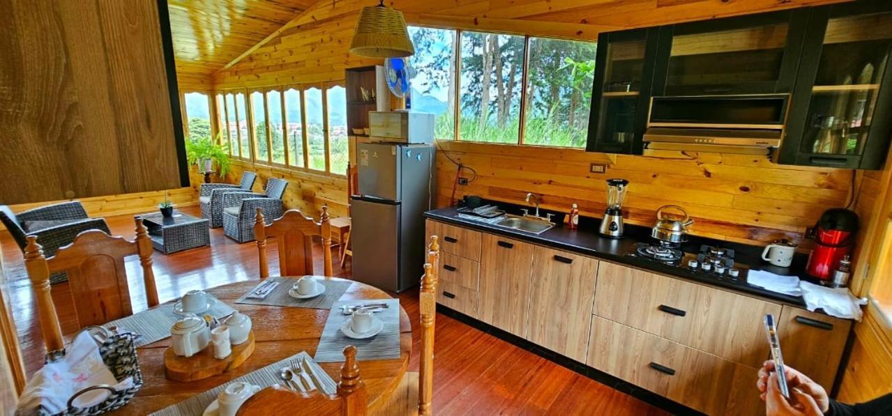 Hassinger Ranch Cabanas اوكسابامبا المظهر الخارجي الصورة