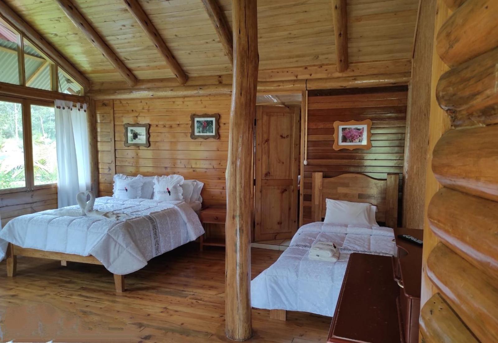 Hassinger Ranch Cabanas اوكسابامبا الغرفة الصورة