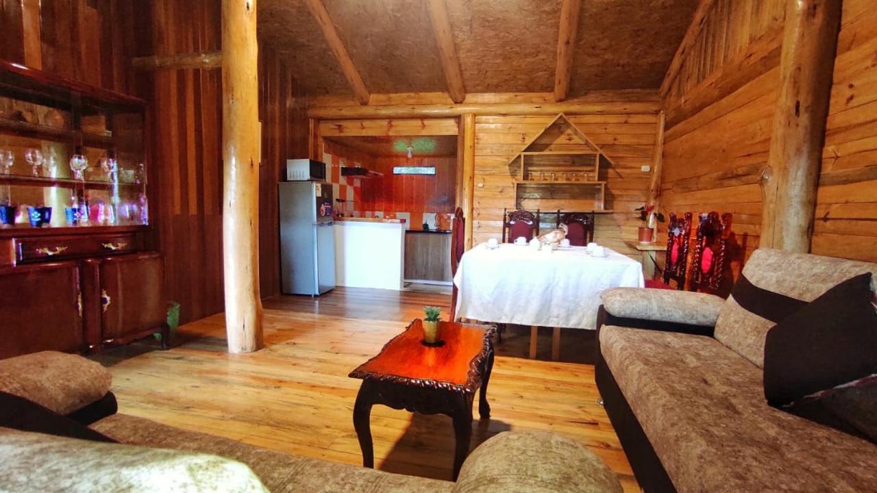 Hassinger Ranch Cabanas اوكسابامبا الغرفة الصورة